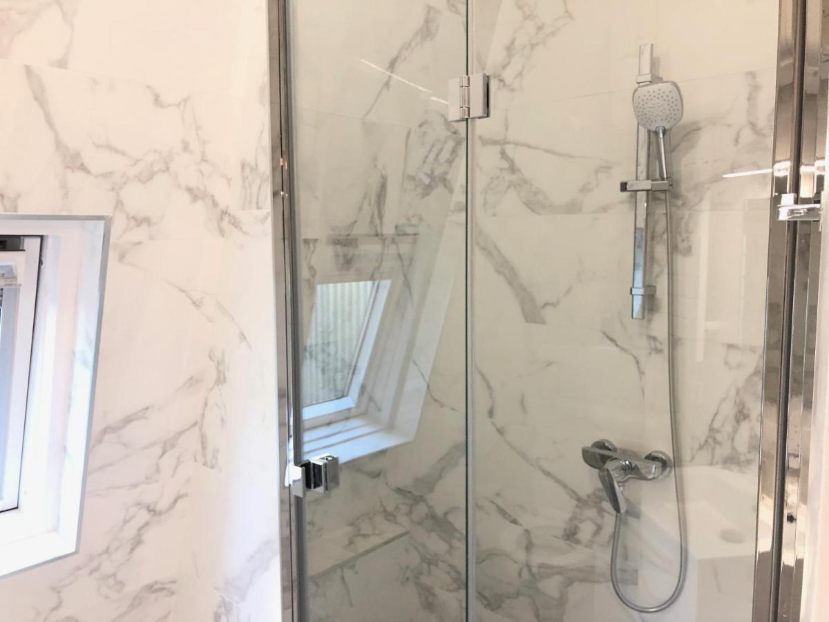 Elegance Haussmanienne, Studio Moderne Et Cosy Παρίσι Εξωτερικό φωτογραφία